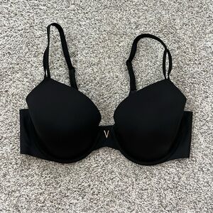 Victoria’s Secret Smooth Lightly Lined Full-Coverage Bra